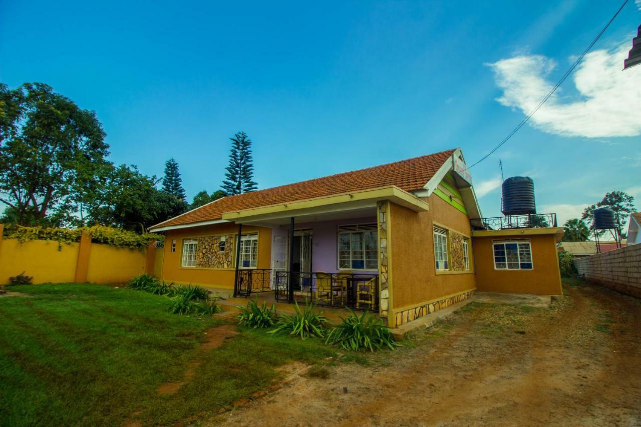 Nice Guest House Jinja Extérieur photo